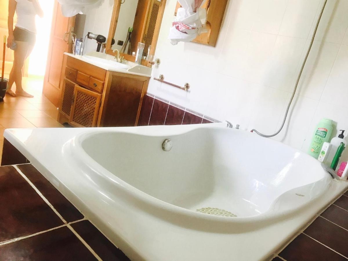 Wifi Tenerife Sur Guest House Гранадилла-де-Абона Экстерьер фото